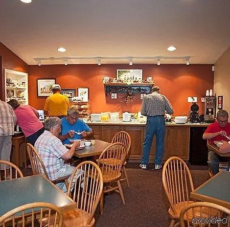Travelers Rest Motel 