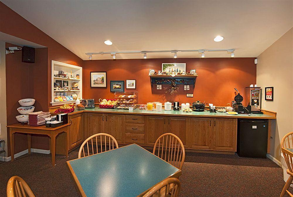 Travelers Rest 2*